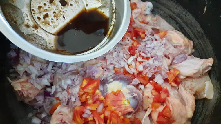 Chicken Sukka - Authentic Mangalorean Recipe