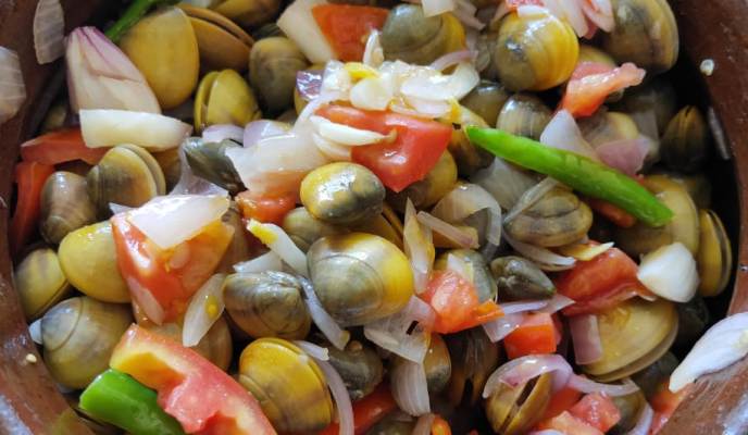 Kube Thel Piyao - Simple and Tasty Clams dry