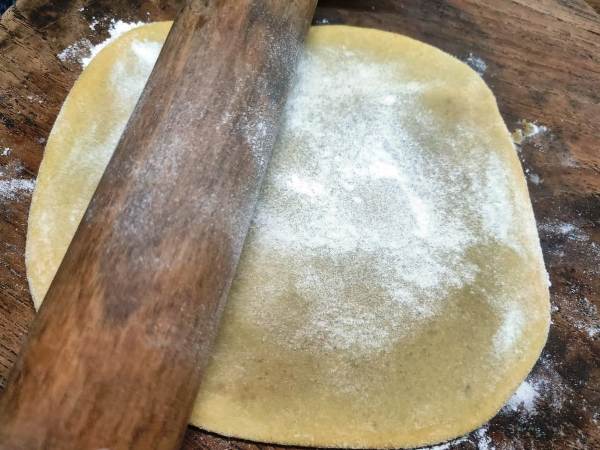 Holige Recipe / Obbattu Recipe / Puran Poli Recipe - Soft and Tasty Recipe